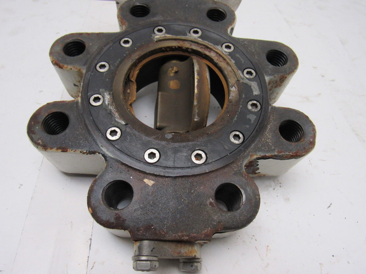 Milwaukee HP3LCS4211 3" Lug Type Butterfly Valve 740PSI Bad Seat