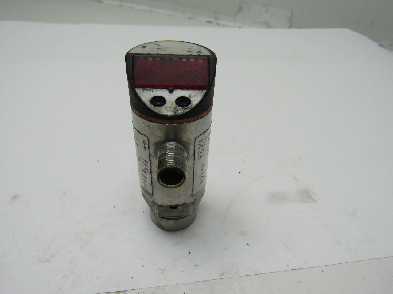IFM Efector PN7209 Electronic Pressure Monitor 1/4" NPT 0-1450 psi