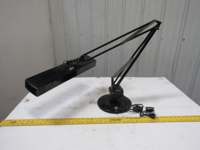 Ledu 34667 110V Portable Adjustable Hobby Task Workshop Light