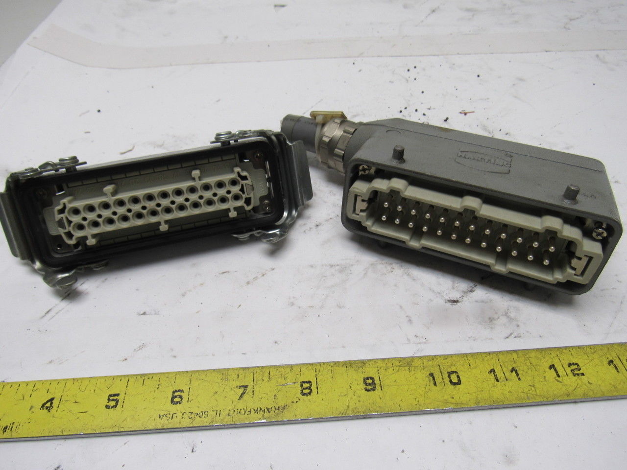 Harting HS12 24Pin 16A 380V Male Female Hinge Lock Cable Plug Ends no Gasket