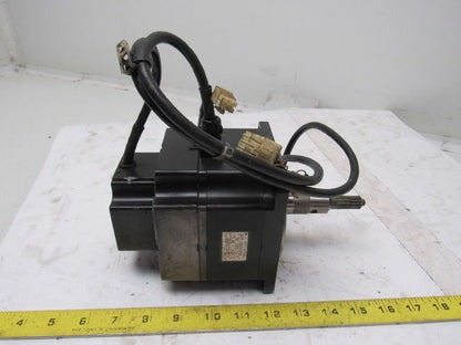 Yaskawa SGMP-08AWYR32 750W 200V 4.1A 2.39Nm 3000RPM Servo Motor