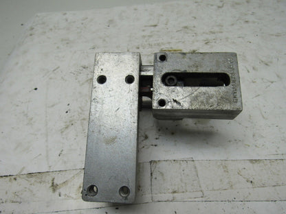 Euchner NZ1VZ-538 E Safety Interlock Switch W/ Door Handle Actuator
