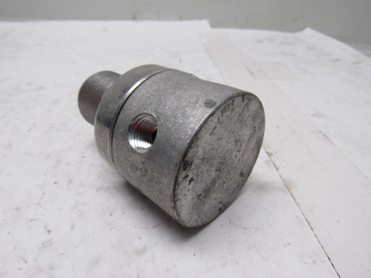 Monnier 106-1000-4 11E 1/4" 250 PSI Aluminum Air Pressure Regulator Body