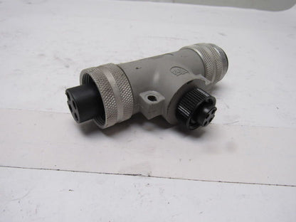 Brad Harrison Woodhead TC40140-001 3-Way Plug Adapter