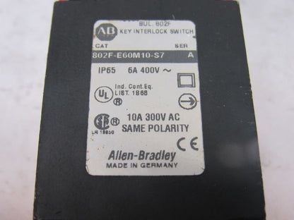 Allen Bradley 802F-E60M10-S7 Ser. A Mechanical Safety Interlock w/Key 300V 10A