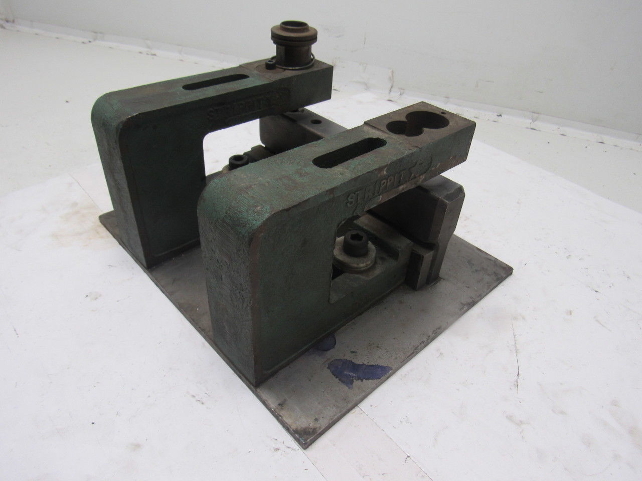 Strippit 4CJ2 C-Frame Punch Press Bench Mount 2 Units Mounted To Plate