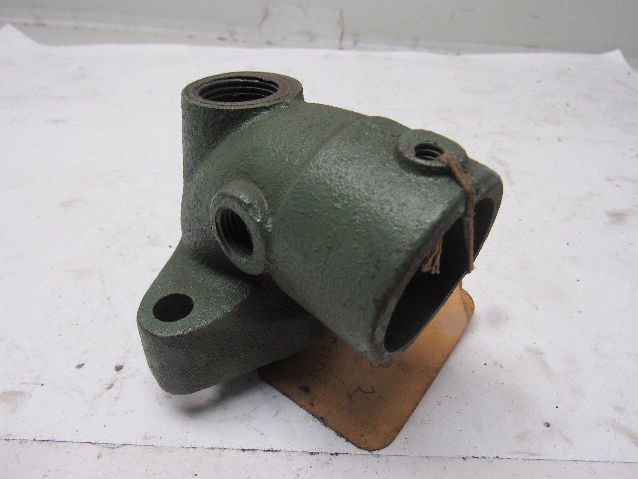 R-10HUB-2 LP Left Bank Intake Manifold Housing