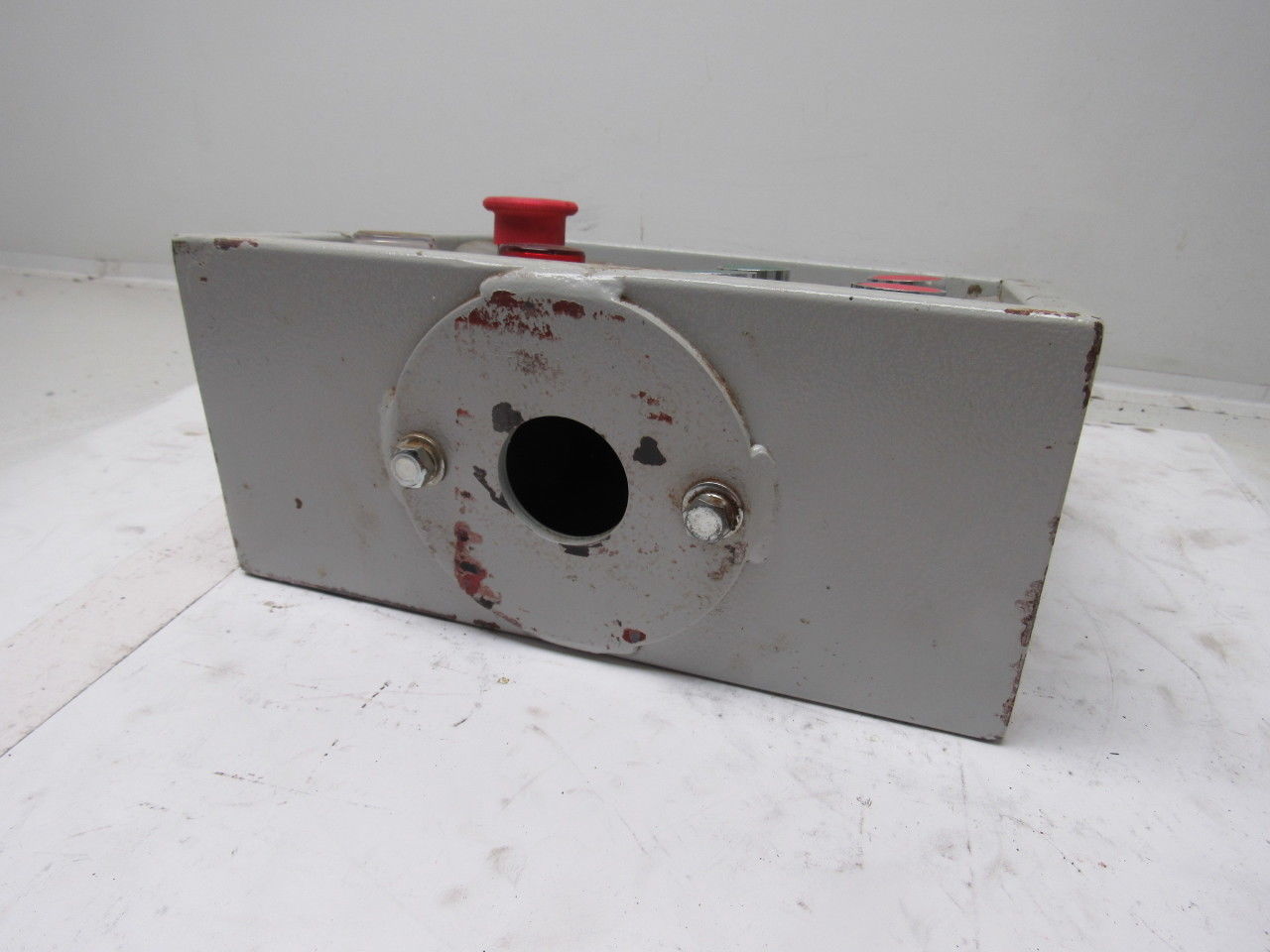 Yuh Farn Machinery 240V Control Station For Rip Table Saw