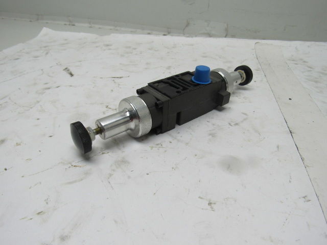 Numatics 081RD100J016Y00 Pneumatic Pressure Regulator Valve