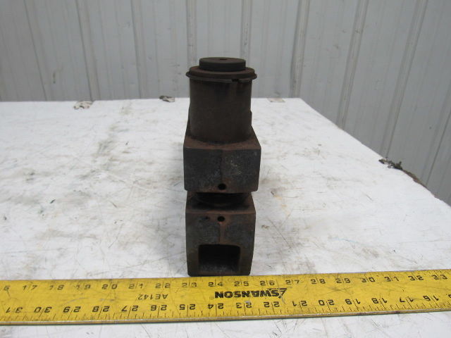 Unittool 8H2-1/2 8-5/8" Throat 1/2" Feed Clearance 1/4" Material MAX Punch Unit