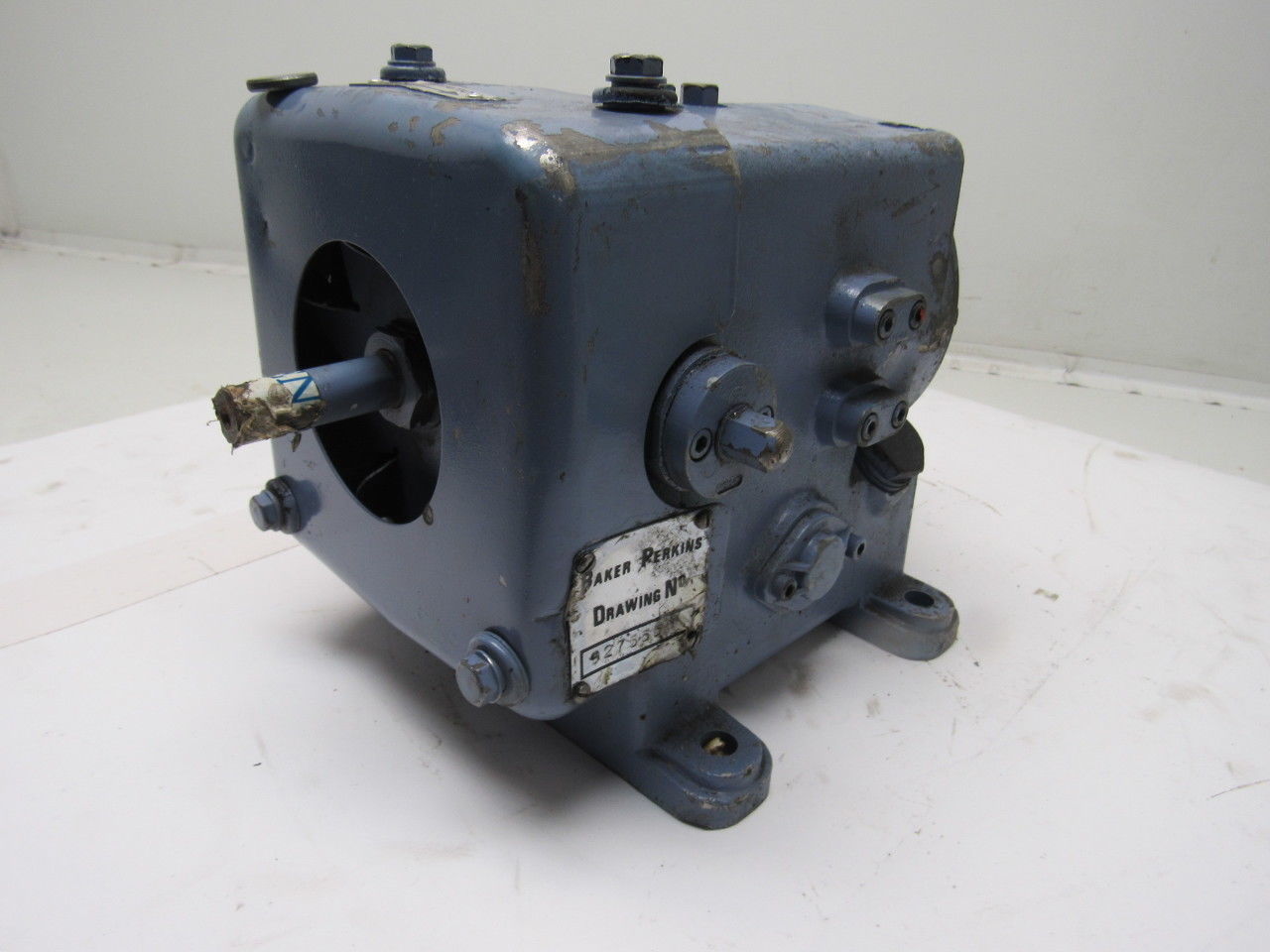 Renold .625 Hp 1420 RPM Input 28 In/Lbs. Output Torque Inline Gear Reducer