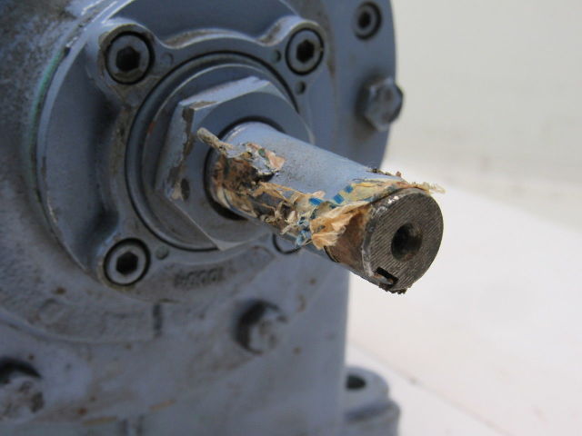 Renold .625 Hp 1420 RPM Input 28 In/Lbs. Output Torque Inline Gear Reducer