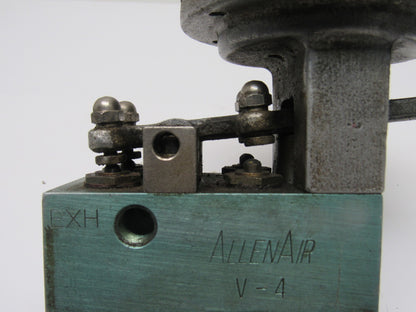 Allenair V-4 1/8" NPT 4 Way Lever Operated Poppet Valve