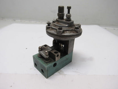 Allenair V-4 1/8" NPT 4 Way Lever Operated Poppet Valve