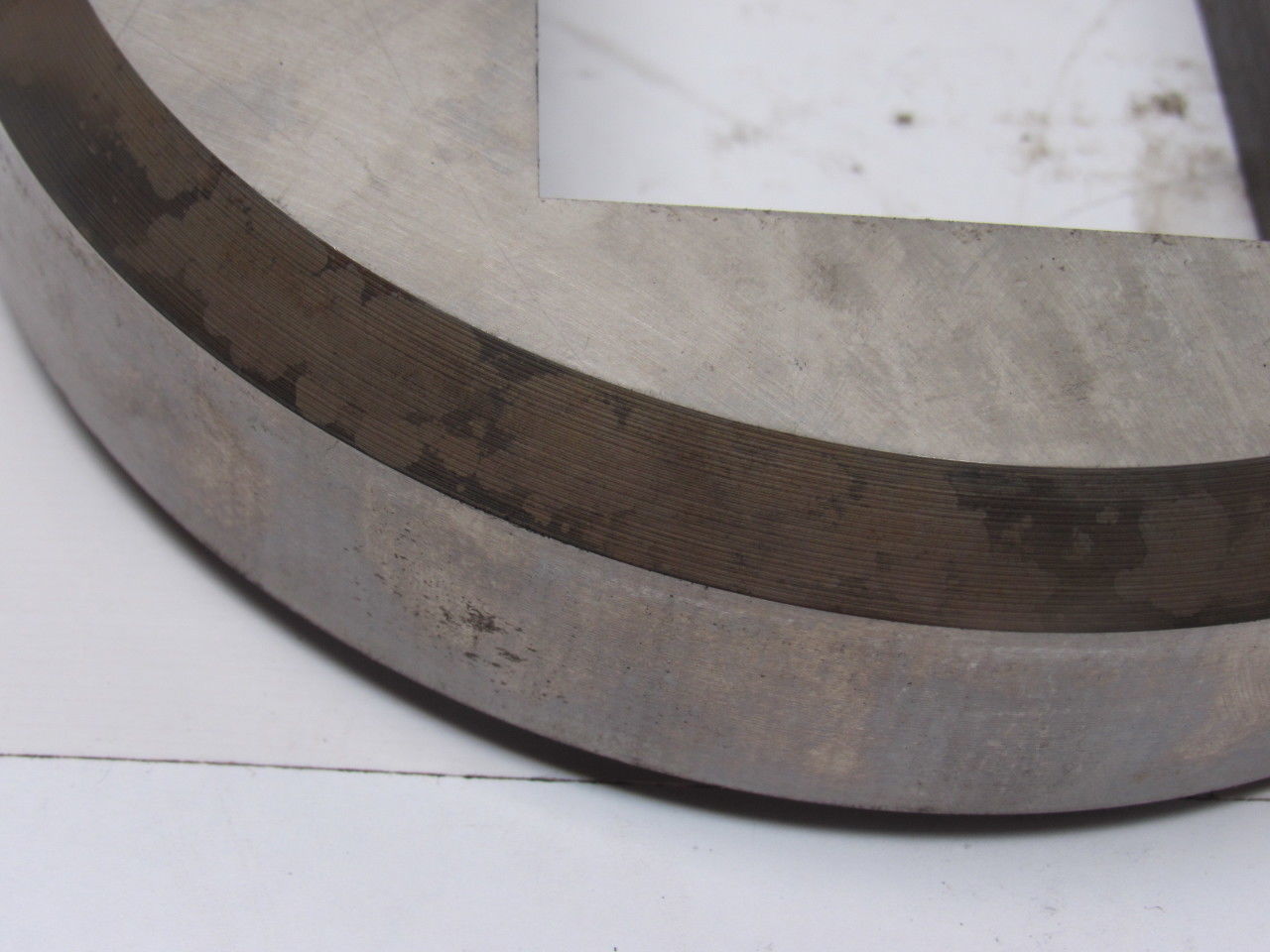 M 2.375x3.75x.006 Rectangular Cut Out Die 6" OD