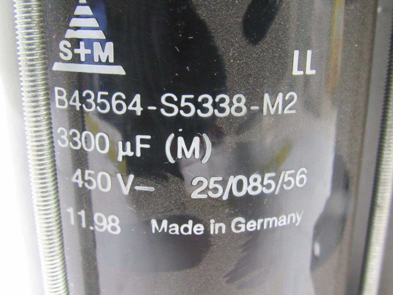 S+M B43564-S5338-M2 3300uF 450VDC Screw Terminal Capacitor With Mount