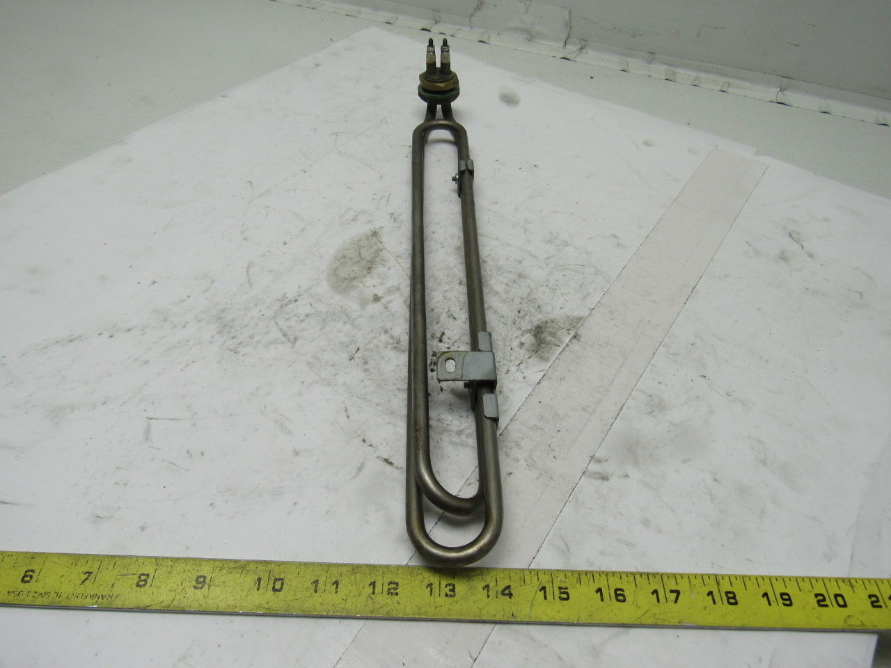 Danotherm 9R4 BS 9852 1000W Steel Tube Resistor Element Screw Terminal