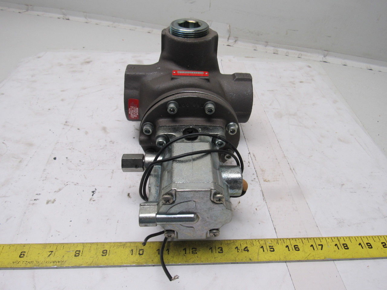 Schrader Bellows N3259204753 2 Way NC 1-1/4" Ports 110V Inline Poppet Valve