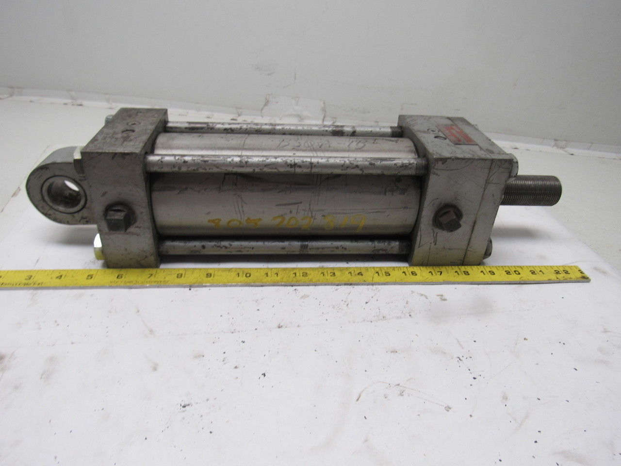 Milwaukee HA62-S 3-1/4" Bore 6" Stroke 1-3/8" Rod Clevis Mount Cylinder 250 PSI
