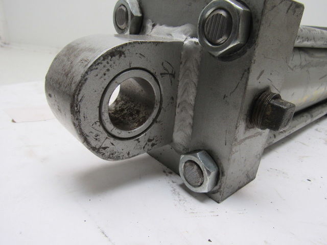 Milwaukee HA62-S 3-1/4" Bore 6" Stroke 1-3/8" Rod Clevis Mount Cylinder 250 PSI