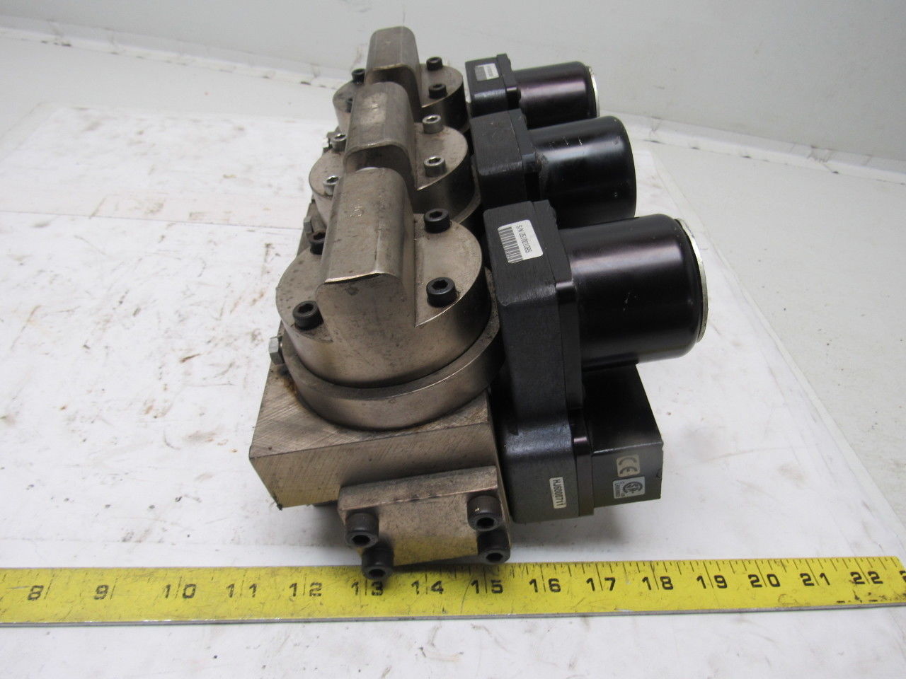 Universal Flow Monitor MSM-NSF5GPM-B-32V1.0-GTLI 5 GPM Flow Meter Triple Bank