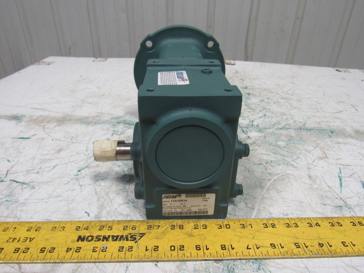 Dodge 17A10R14 10:1 Ratio 1750RPM 1.67Hp Input 175RPM Out C-Face RH Gear Box