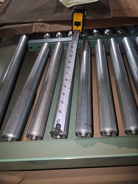 Roach Herringbone Singulator Gravity Roller Conveyor Roller Ramp 35"x 72" OAL