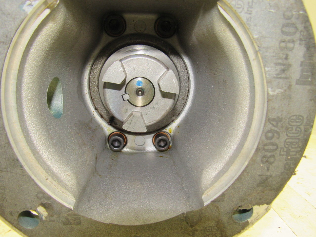 Dodge 23A20R14SL414FH 20:1 Ratio 1750RPM 2Hp In 87.5RPM 5" Shaft RH Out Gear Box