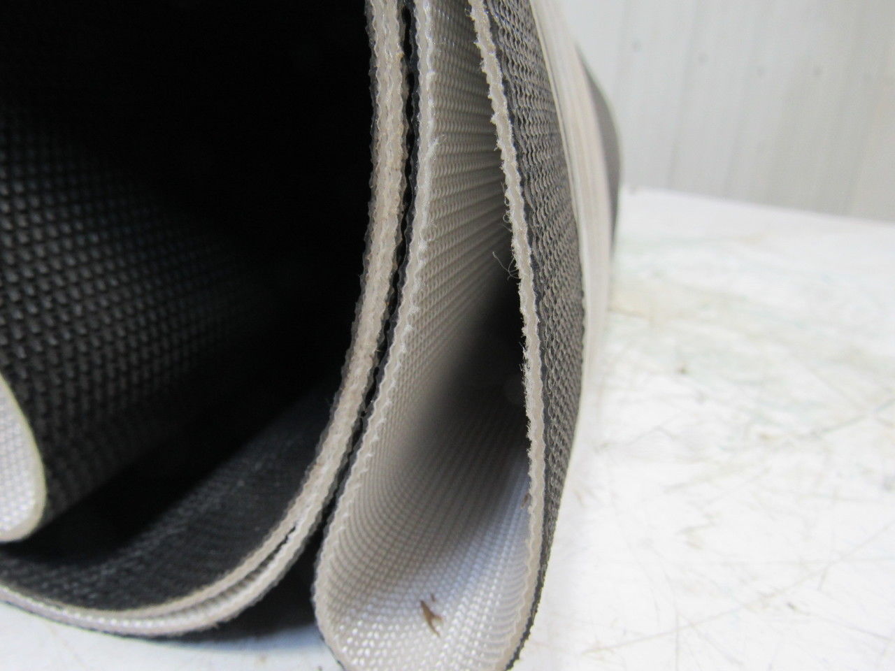 Dematic VYSB090149 800mm 2 Ply Endless Rough Top Woven Back Incline Belt 1650mm