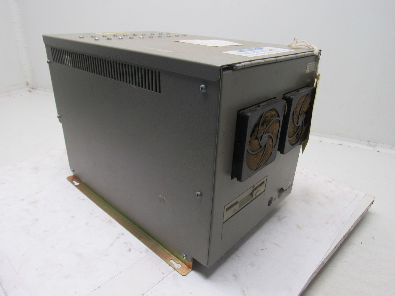 ISC 9200-10-02 120/230V 50/60Hz 10 Slot Chassis PLC Assembly