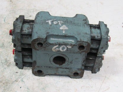 Flo-Tork 60° Rotation 1-1/2" Hollow Shaft Hydraulic Rotary Actuator