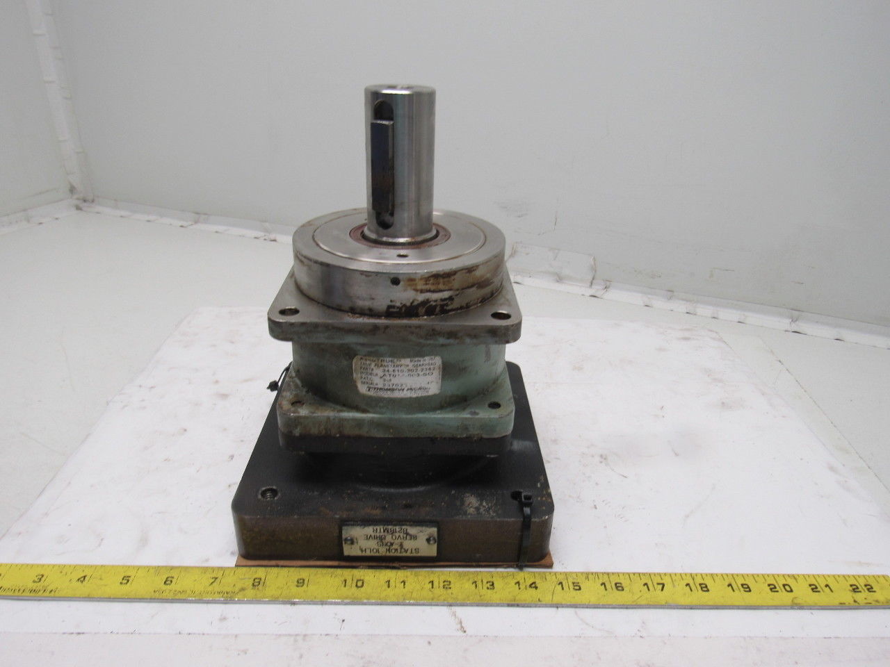 Thomson AT014-003-SO 3:1 Ratio True Planetary Gear Head 40mm Output Shaft