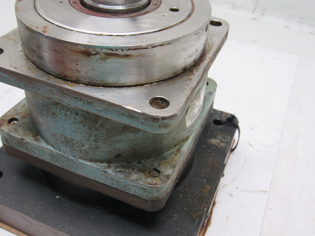 Thomson AT014-003-SO 3:1 Ratio True Planetary Gear Head 40mm Output Shaft