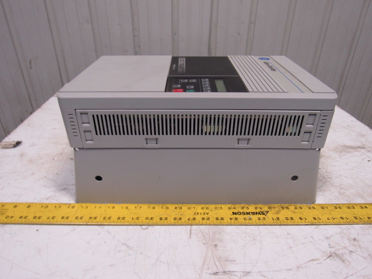 Allen Bradley 1336S-B007-AA-EN4-GM1-HA2 380-480V 50/60Hz 11KVA 0-400Hz AF Drive