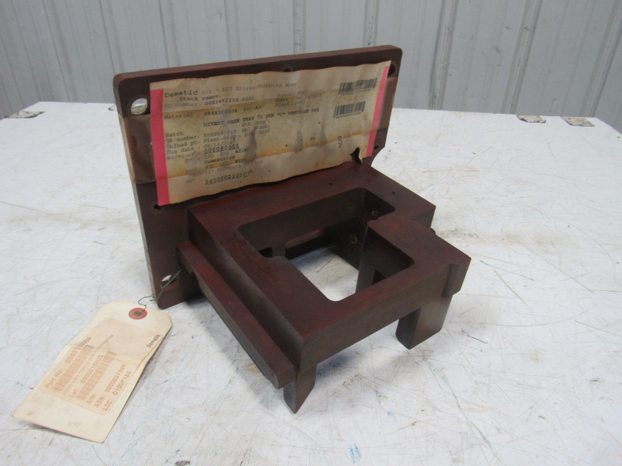 Dematic 0688100004 Divert Gate Tray 70 Dur. Urethane Sortation Conveyor