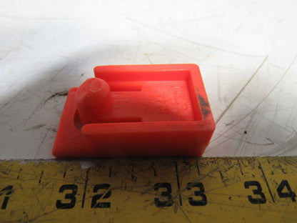 Dematic 06881-00059 Sortation Diverting Slide Shoe Conveyor Clips Lot Of 300+