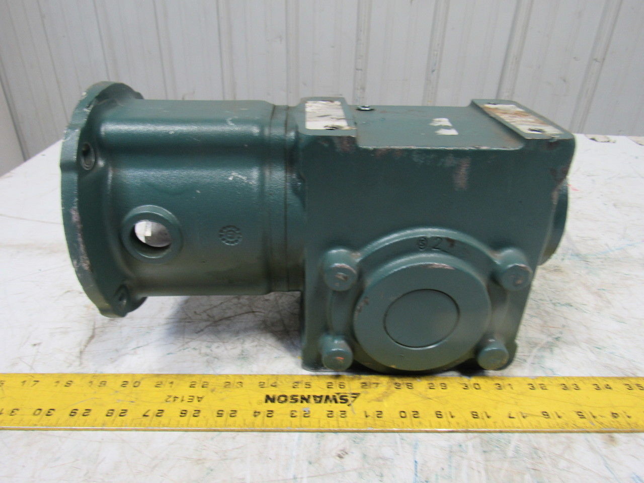Dodge 23A25L14 25:1 Ratio 1750RPM 1.65Hp Input 70RPM LH Output Gear Reducer