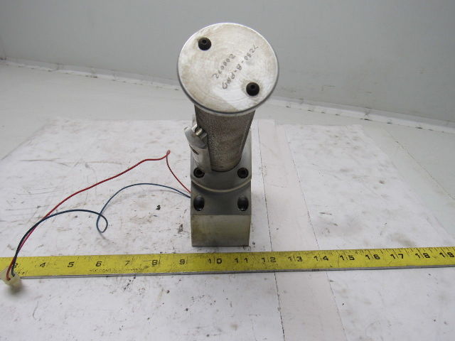 7233-B-PHD 200072 Heavy Duty Aluminum Two Hand Control Switches Lot Of 2
