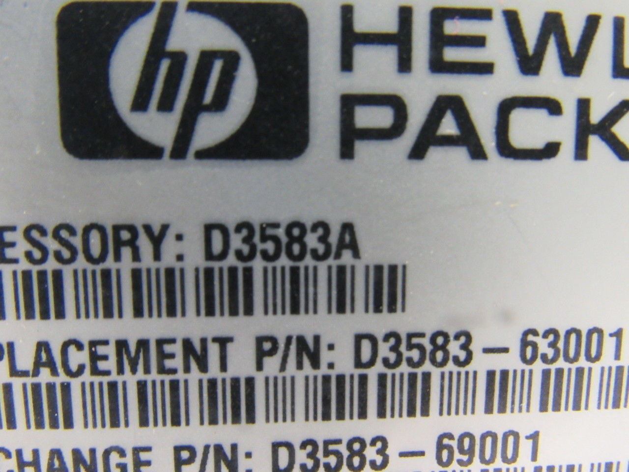 Hewlett Packard D3583A Harware Rev 02 FW Rev D b