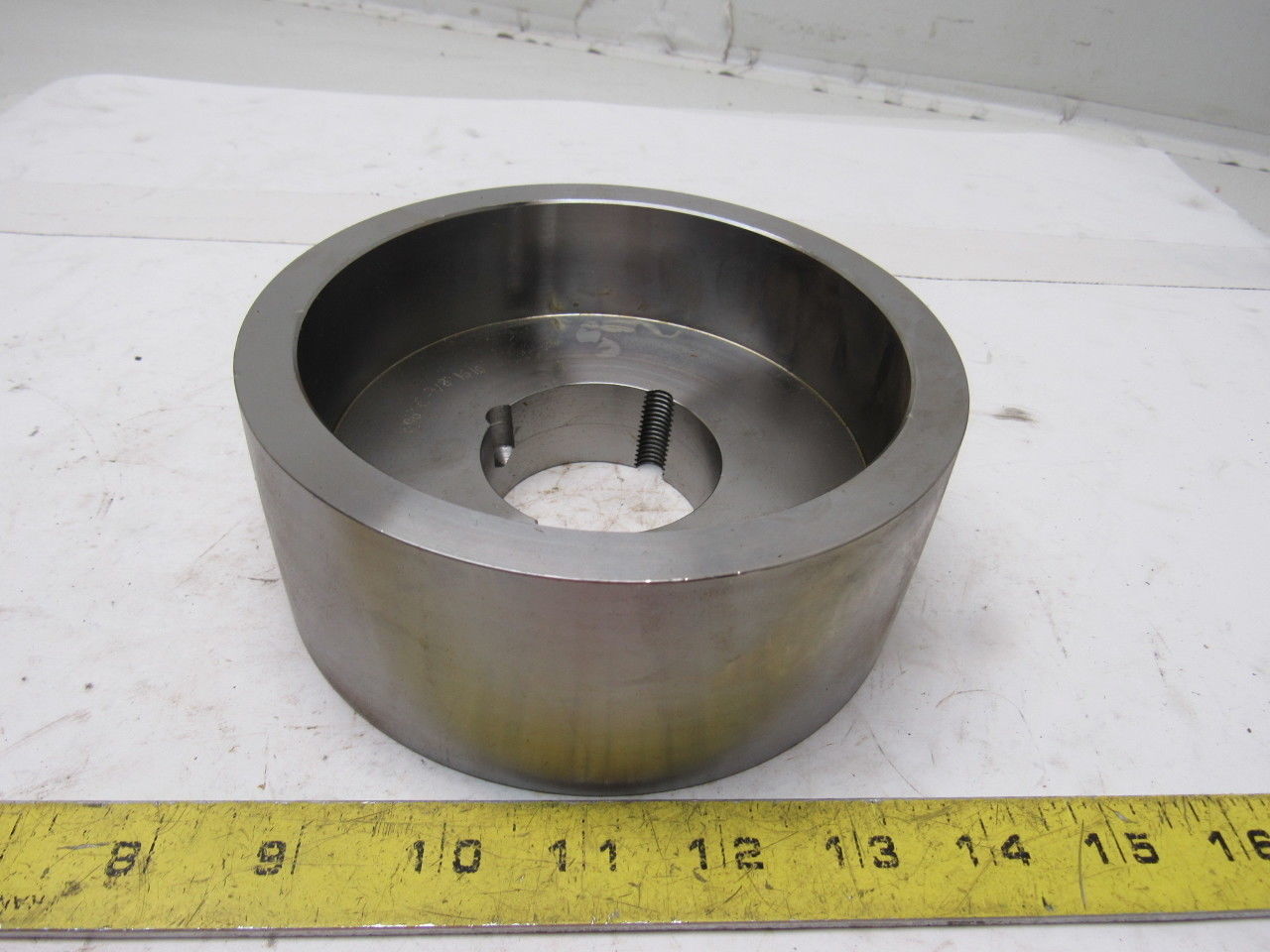 5.96" x 2-3/8" Crowned Belt Pulley 1610 RPM Taper Lock