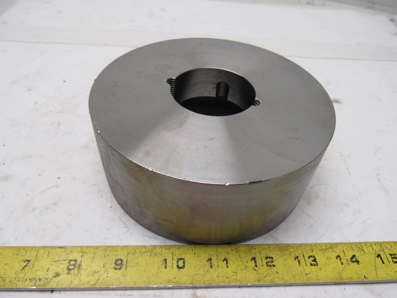5.96" x 2-3/8" Crowned Belt Pulley 1610 RPM Taper Lock