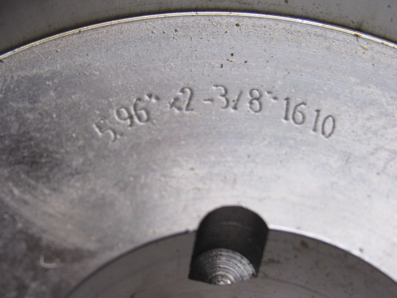 5.96" x 2-3/8" Crowned Belt Pulley 1610 RPM Taper Lock