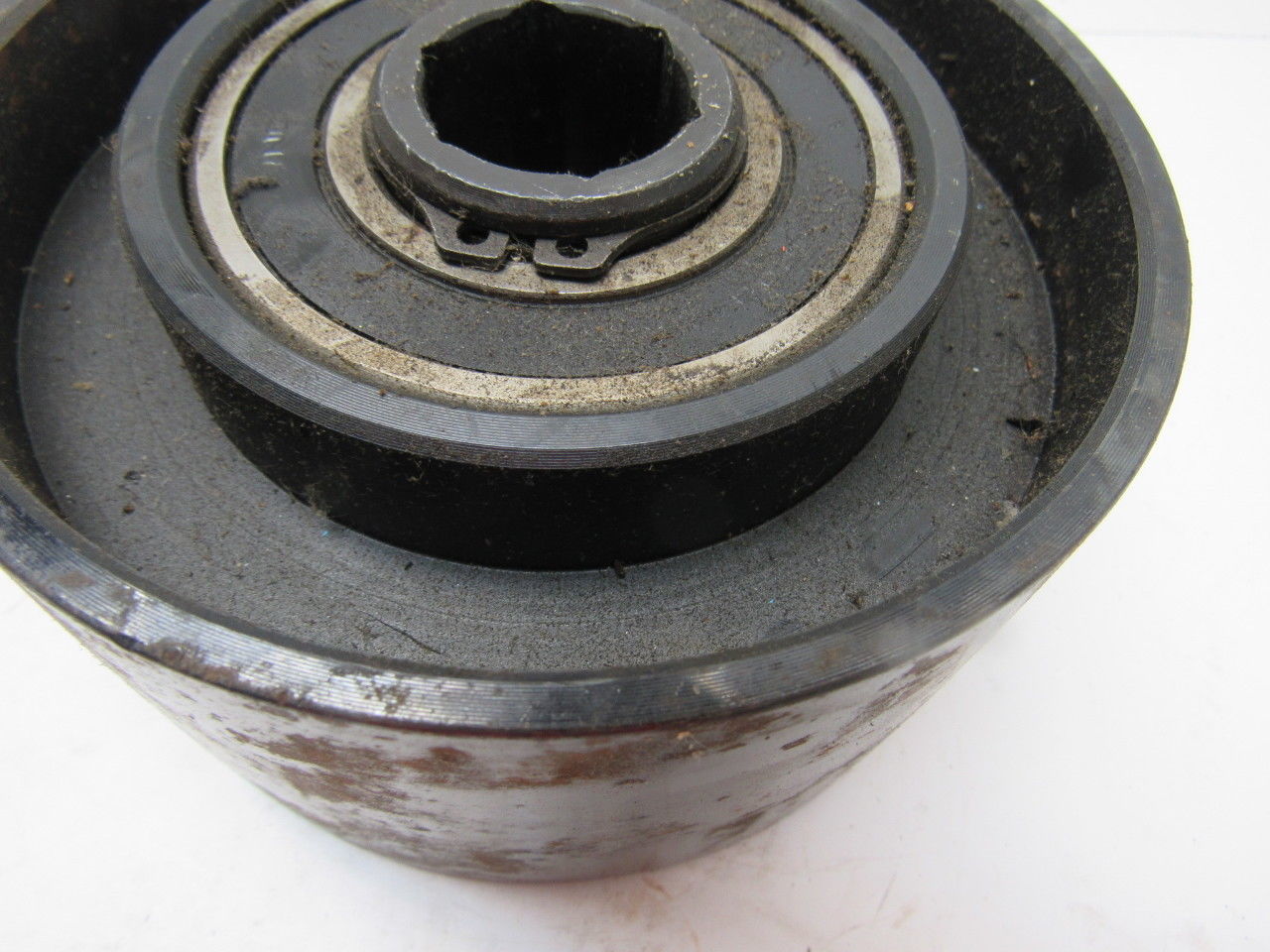5-1/2" x 2-5/8" Crowned Face End Pully 1-1/8" Hexagonal Bore