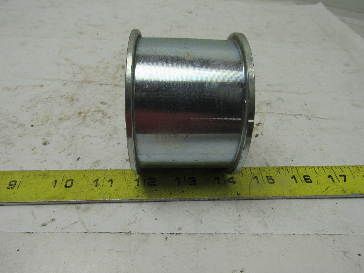 3" OD Snubber Roller 2" Wide Belt 1-1/8" Hex Bore Lot Of 2