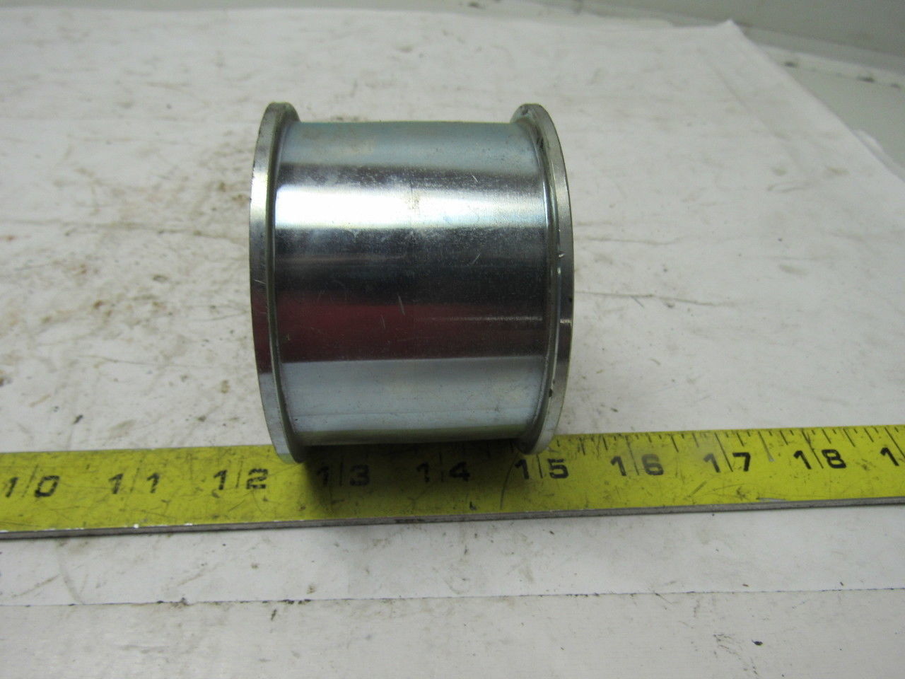 3" OD Snubber Roller 2" Wide Belt 1-1/8" Hex Bore Lot Of 2