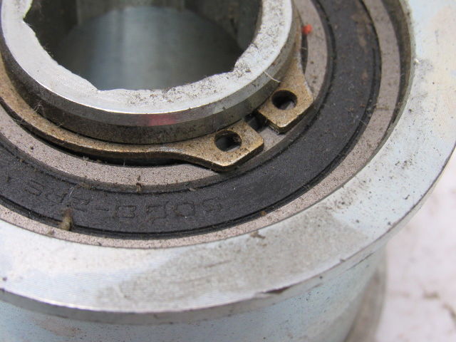 3" OD Snubber Roller 2" Wide Belt 1-1/8" Hex Bore Lot Of 2