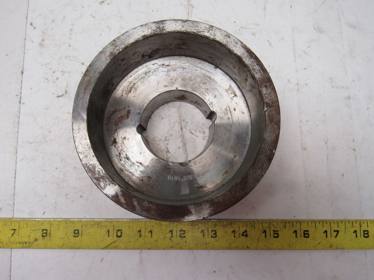 5.28" x 2-3/8" Wide Crowned Face End Pulley Taperlock Bushed 1610