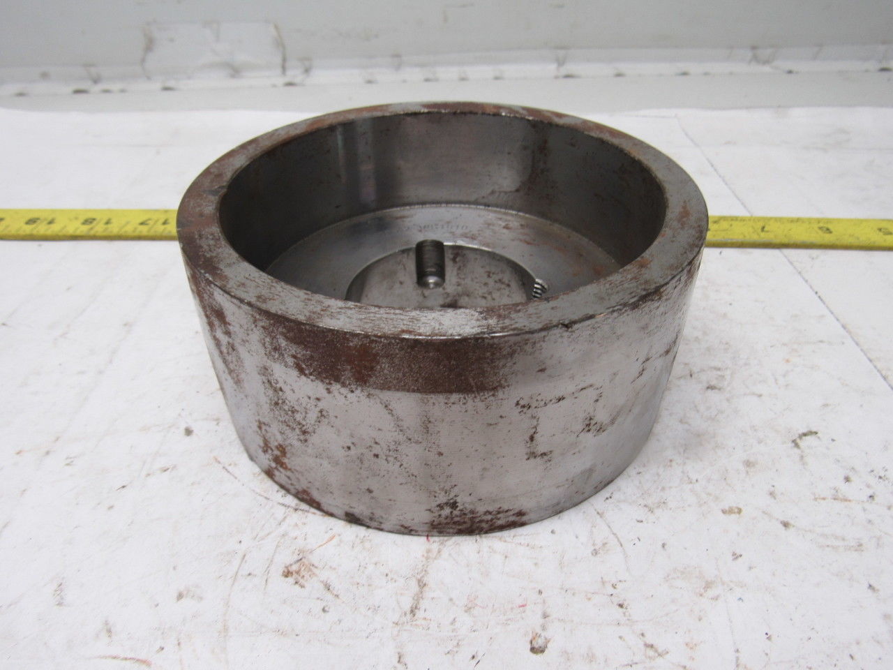 5.28" x 2-3/8" Wide Crowned Face End Pulley Taperlock Bushed 1610