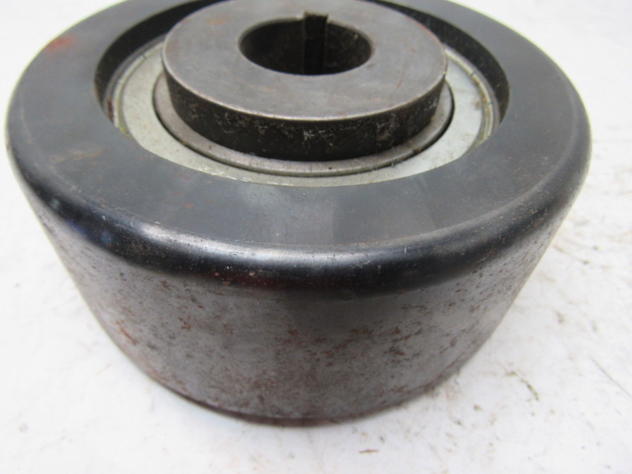 5-1/2" OD x 2-1/4" Crowned Face End Pulley 1-1/4" Keyed Bore