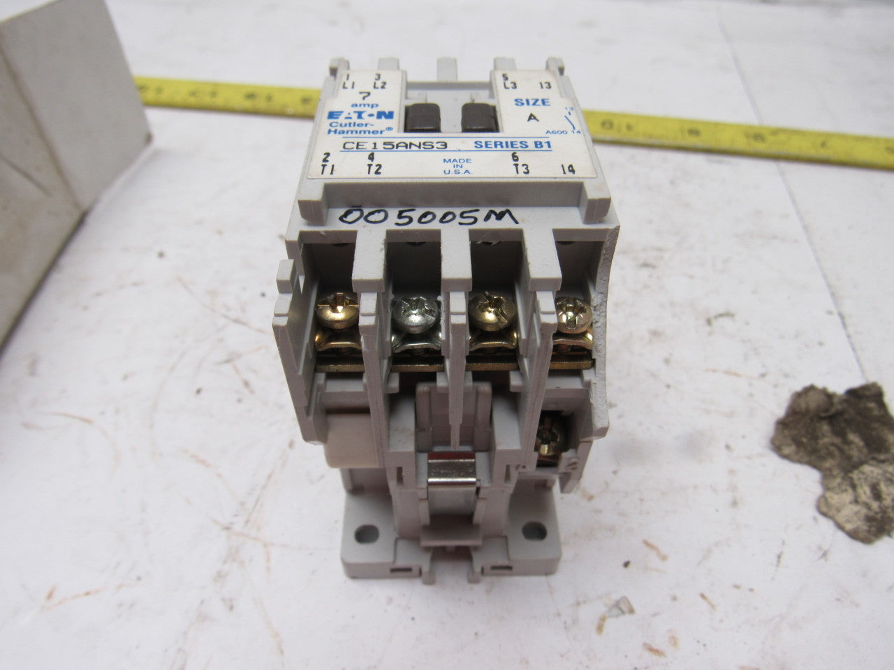 Cutler Hammer CE15BNS3AB Ser B1 3 Pole Open 600V 3Ph 7.5Hp MAX 120V Coil